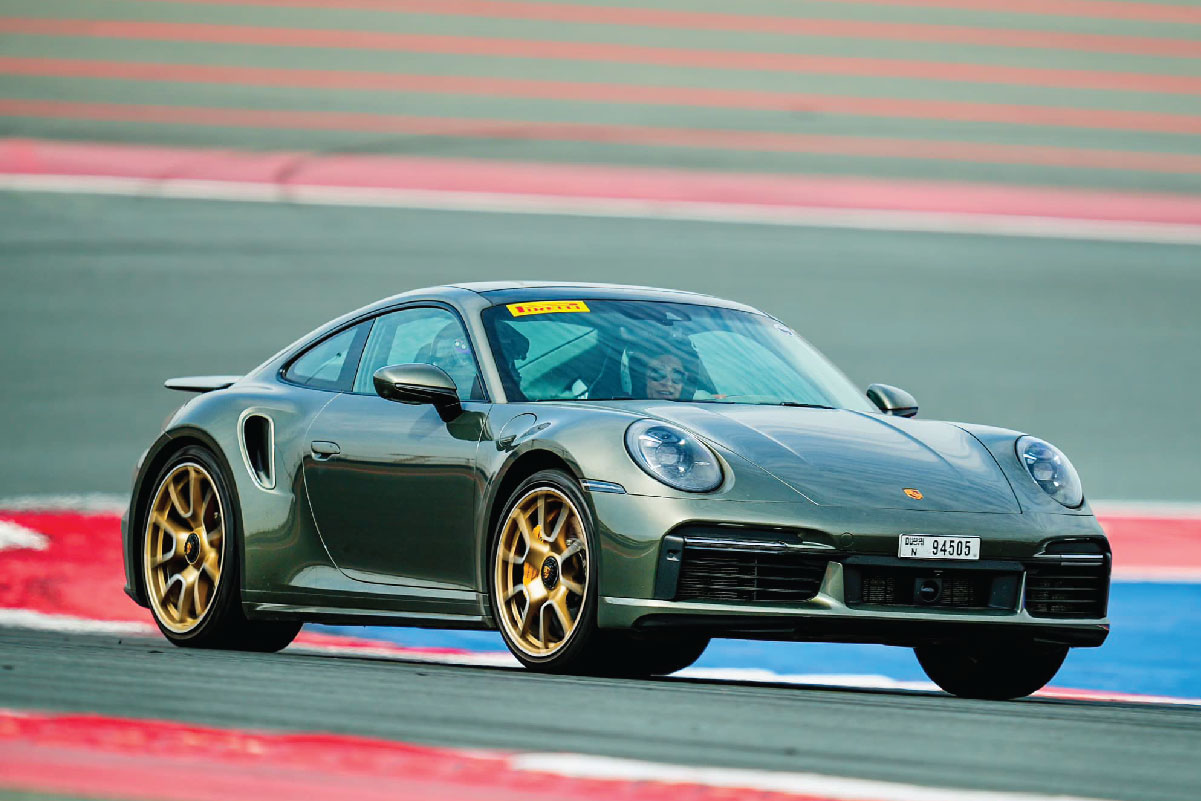 Best Tires for Porsche 911 in Wet Conditions – Porsche 911 photo